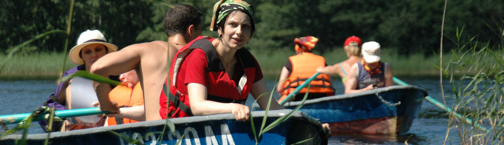 Программа тимбилдинга Водный поход на гребных лодках